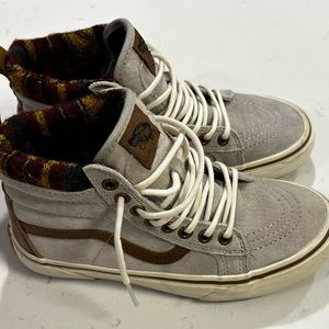 Vans Sk8-Hi w/ Scotchguard - Size 5.5 Women’s/ Size 4 Men’s - Grey/Brown/Multi